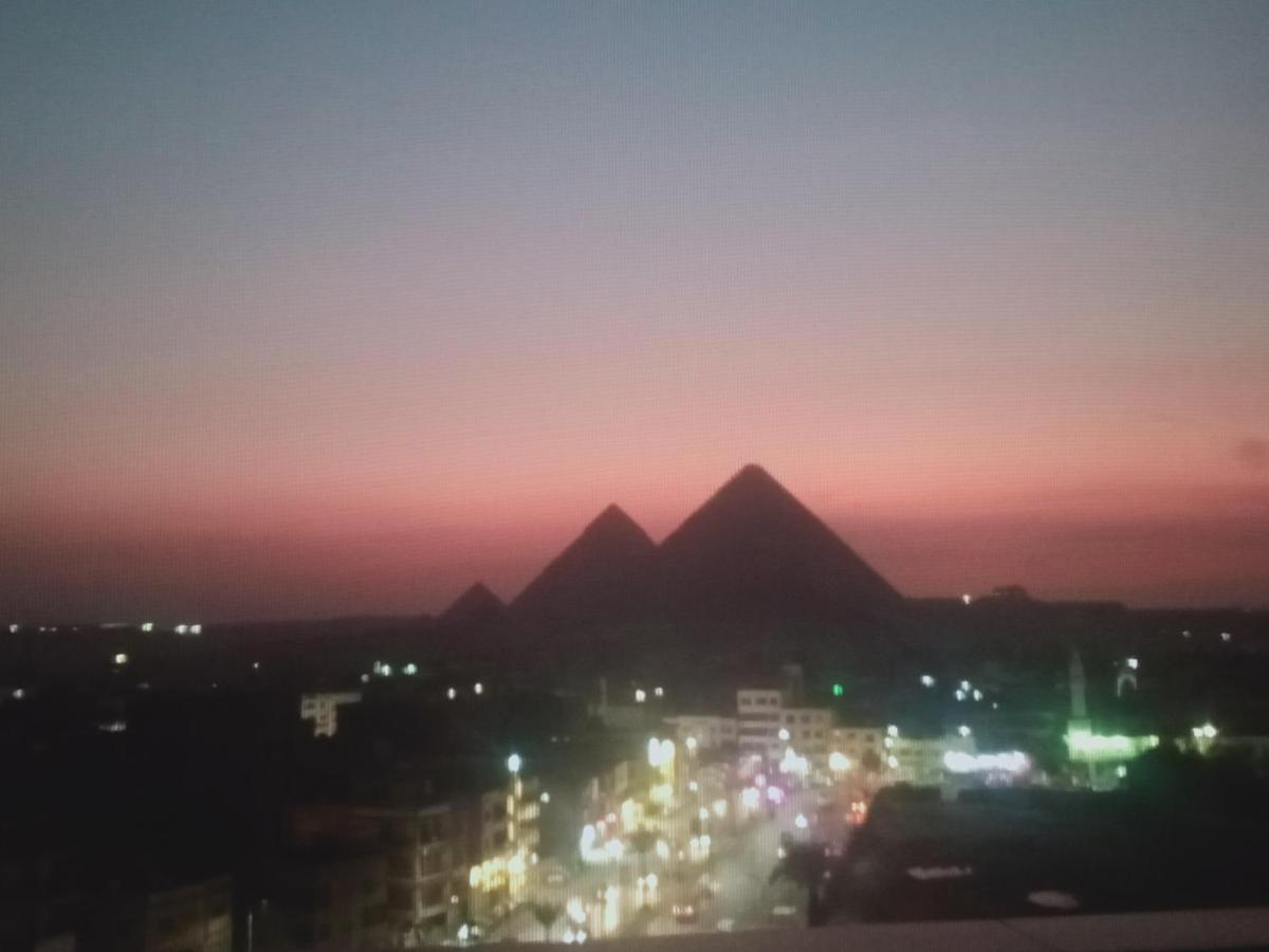 Pyramids View Suite/Vista Piramidi Kairó Kültér fotó