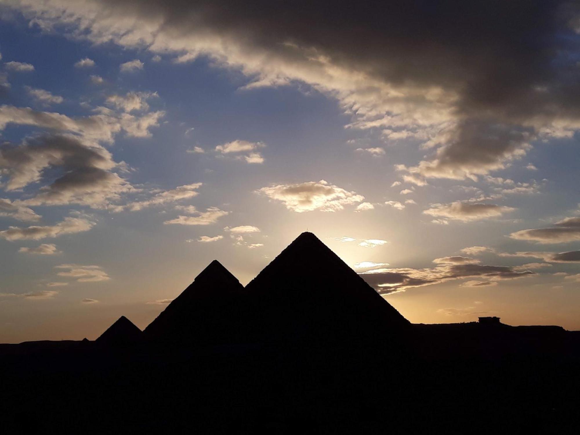 Pyramids View Suite/Vista Piramidi Kairó Kültér fotó
