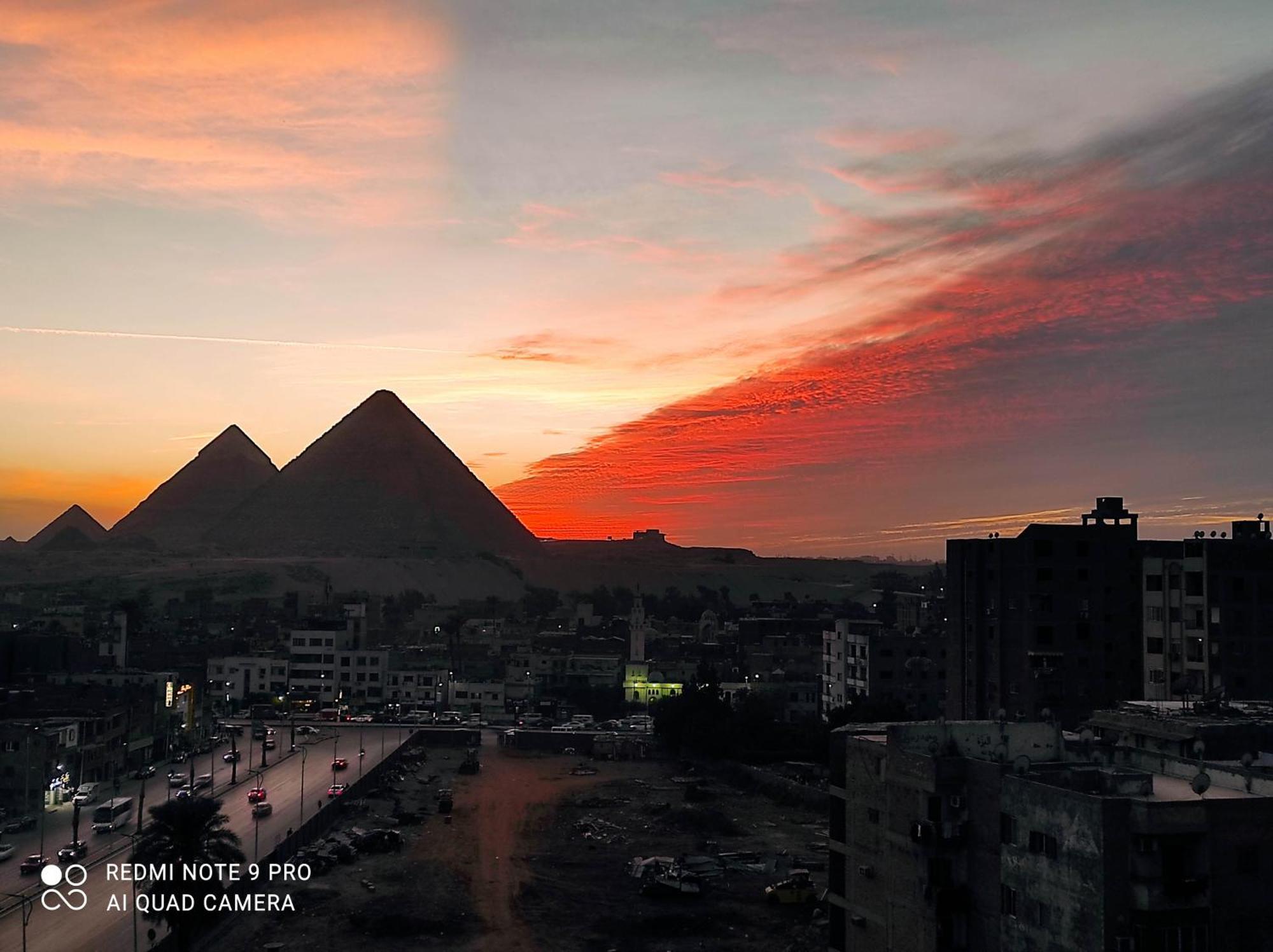 Pyramids View Suite/Vista Piramidi Kairó Kültér fotó