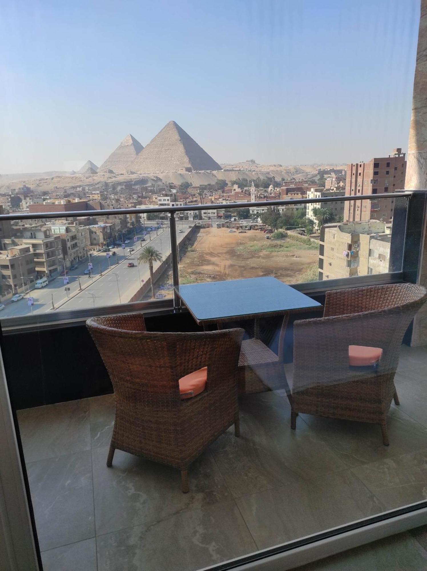Pyramids View Suite/Vista Piramidi Kairó Kültér fotó